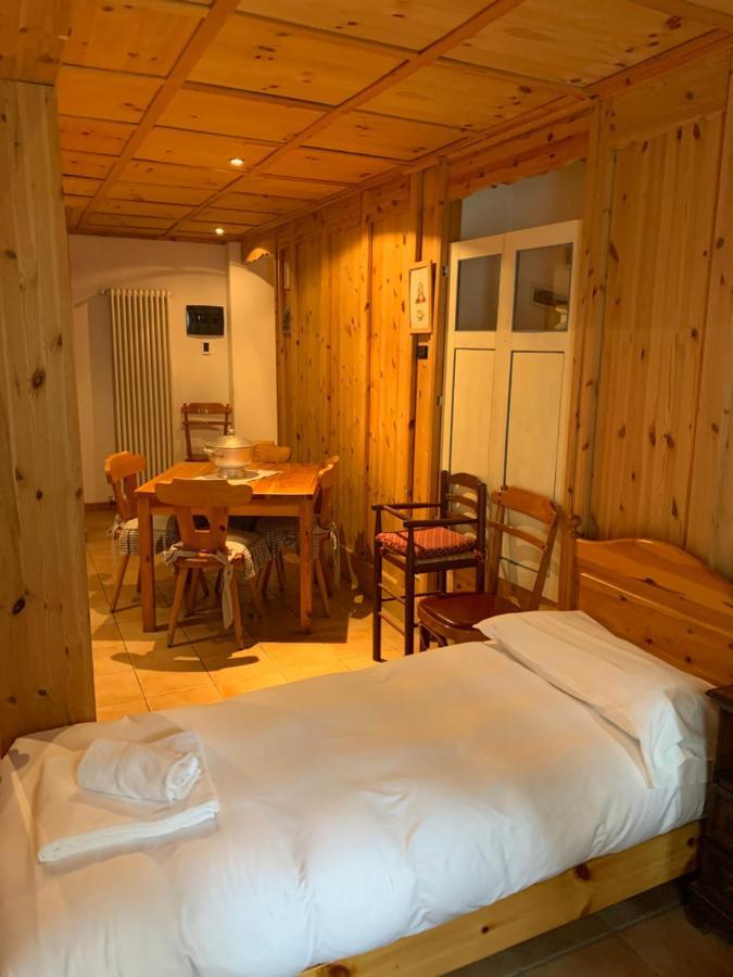Hotel Capriolo Madesimo Exterior photo